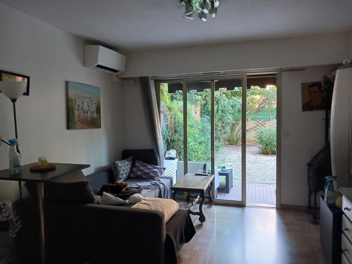 Rez-De-Jardin Grand Studio Appartamento Cros-de-Cagnes Esterno foto
